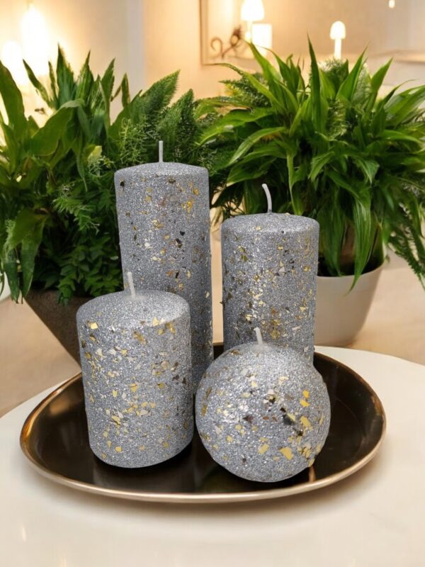 Świeca parafinowa walec GLAMOUR 14cm srebrna - obrazek 5