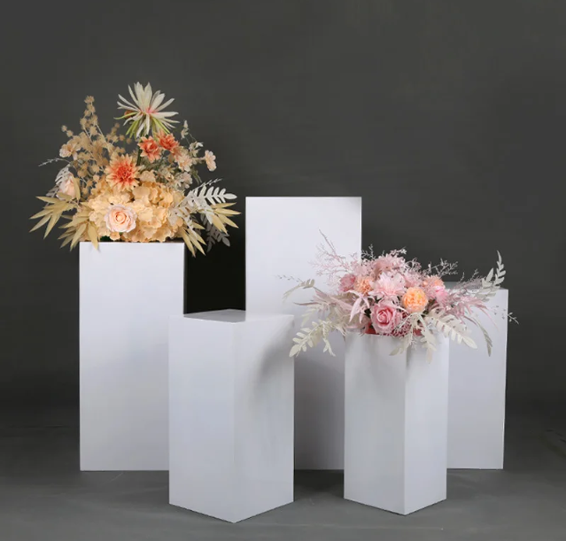 Zestaw kolumn ekspozycyjnych x5 słodki stół prostokąty - obrazek 4