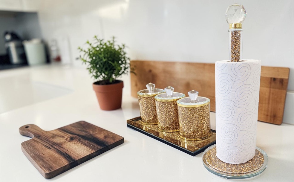 STOJAK NA RĘCZNIK PAPIEROWY